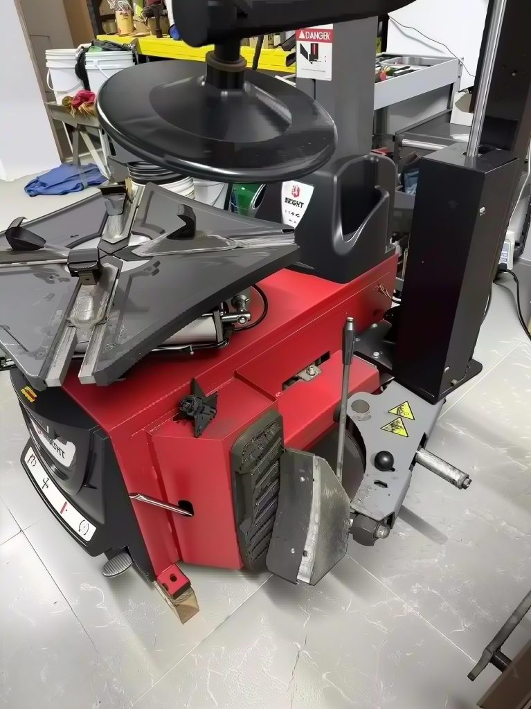 motorcycle tire changer